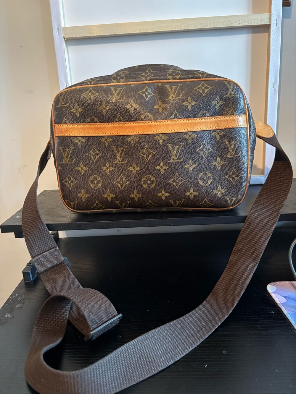 Authentic Vintage Louis Vuitton Monogram Reporter PM Crossbody Bag